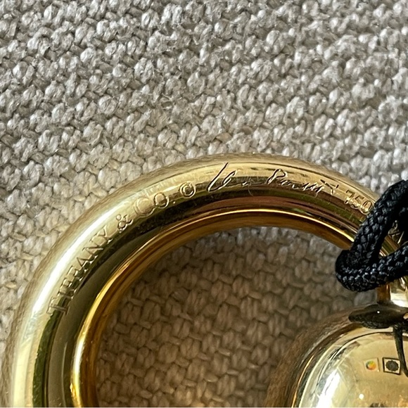 💛Tiffany & Co.💛Elsa Peretti XL Eternal Circle 18 Karat YG Pendant on Cord - Picture 9 of 11